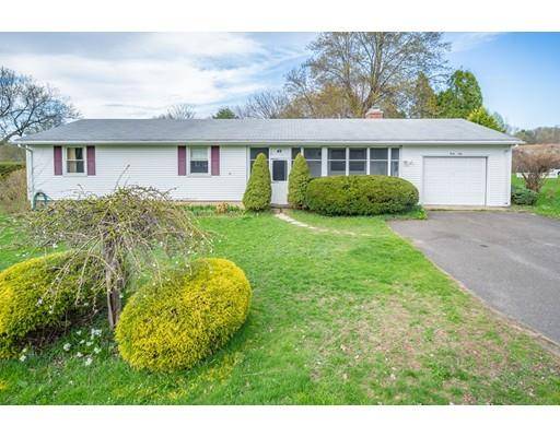 49 Pleasant St, Granby, MA 01033