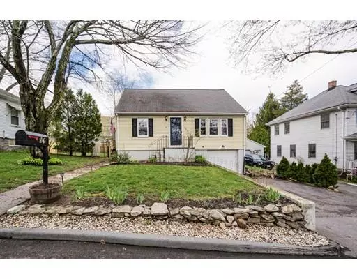 33 Westbrook St, Milford, MA 01757