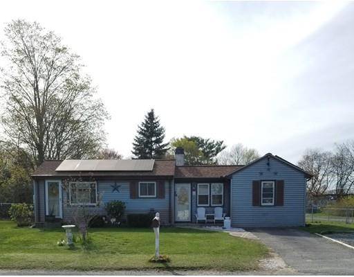 3 Chainey St, Seekonk, MA 02771