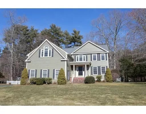 40 Independence Ave, Hanson, MA 02341