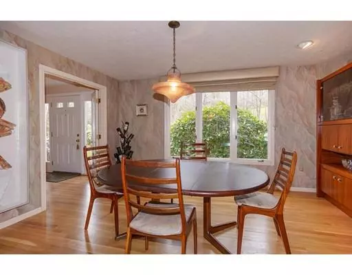 Southborough, MA 01772,3 Sarsenstone Way