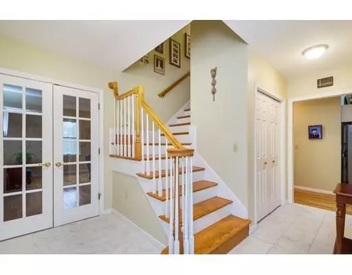 Boxborough, MA 01719,560 Hill Rd