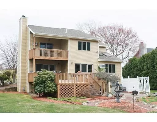 Somerset, MA 02726,125 Yankee Peddler Dr