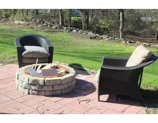 Milford, MA 01757,20 E Walnut St