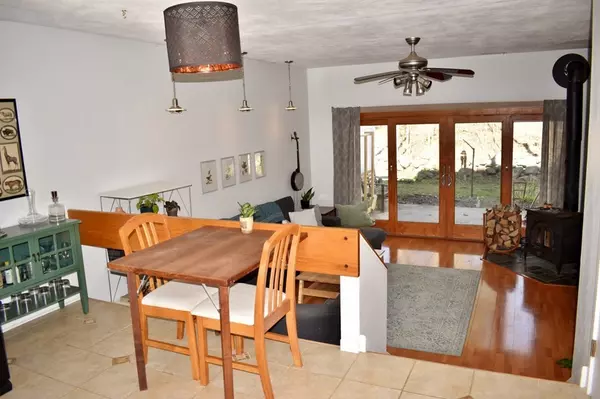 West Boylston, MA 01583,334 Sterling St #A2