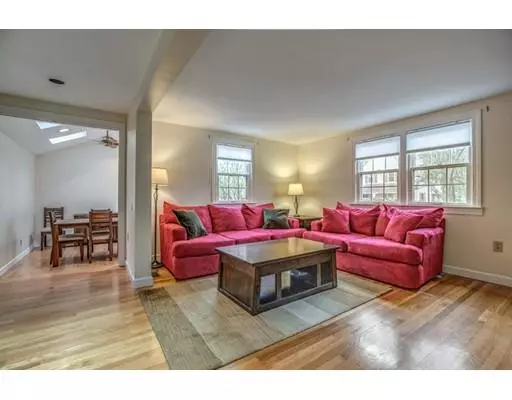 Peabody, MA 01960,54 Highland St