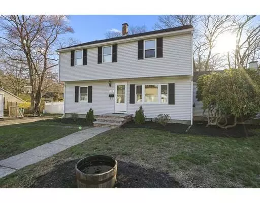 55 Martin St, Abington, MA 02351