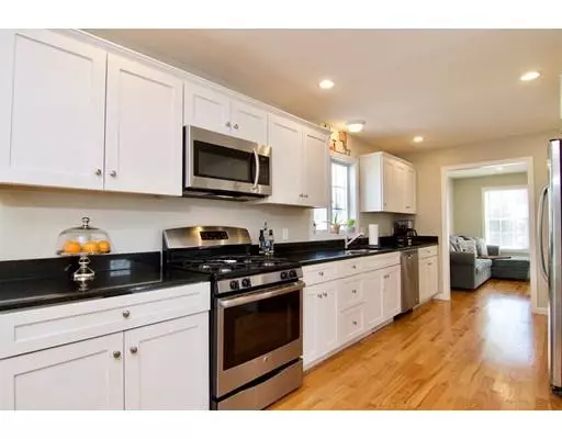 Springfield, MA 01119,14 Annies Way