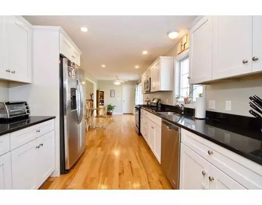 Springfield, MA 01119,14 Annies Way