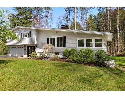 17 Little Tree Ln, Framingham, MA 01701