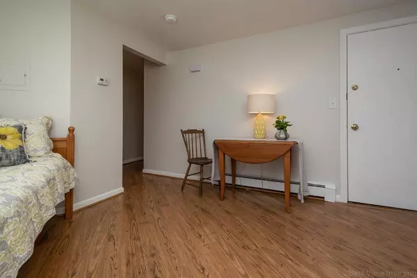 Acton, MA 01720,1 Town House Ln #S2