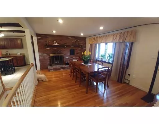 Lawrence, MA 01843,12 Crestshire Dr