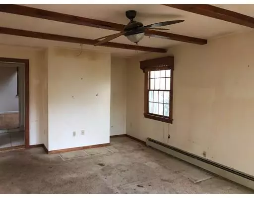 East Bridgewater, MA 02333,1 Lynn Lee Ter