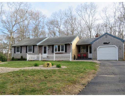 7 Bramble Bush Dr, Sandwich, MA 02644