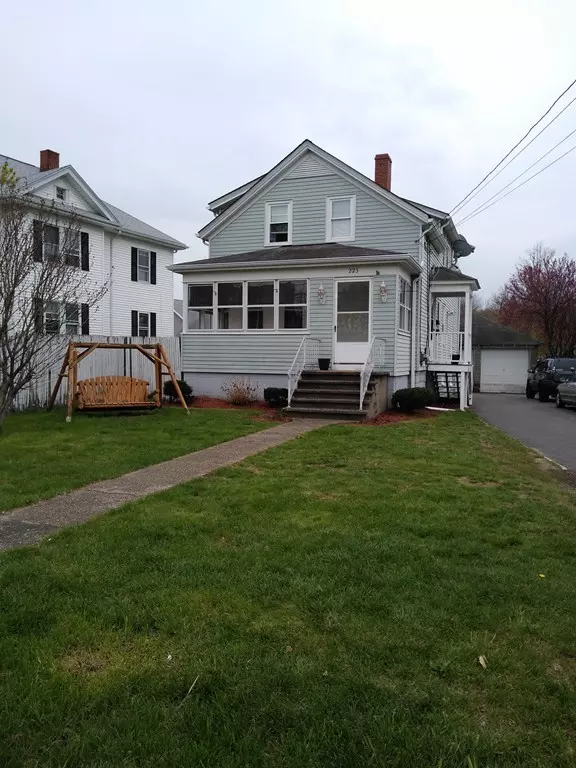 223 Child St, Warren, RI 02885