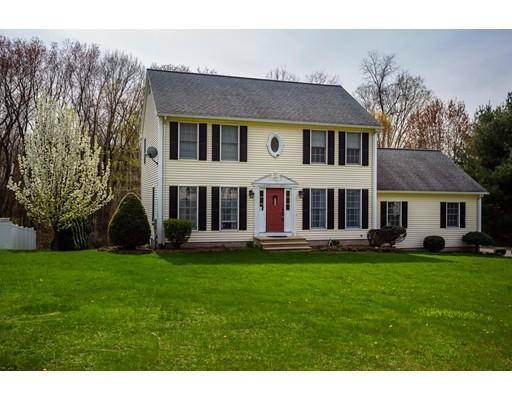 15 Yorkshire Place, East Longmeadow, MA 01028