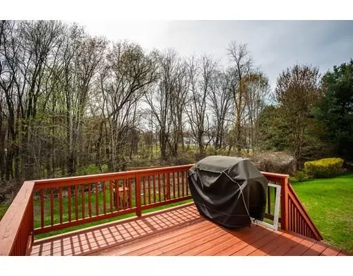 East Longmeadow, MA 01028,15 Yorkshire Place