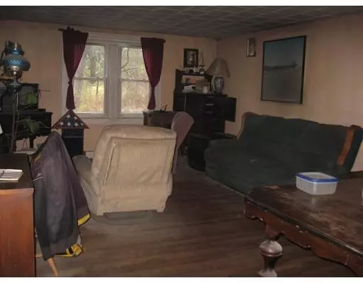 Palmer, MA 01069,1542 Park St