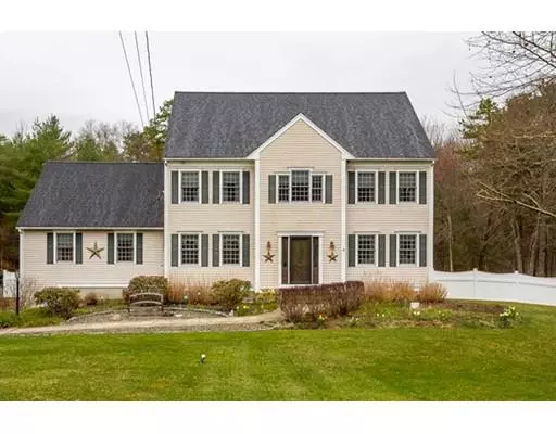 Lakeville, MA 02347,44 Sherwood Ln
