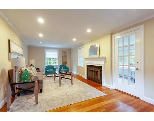 Wellesley, MA 02481,3 Bernard Rd