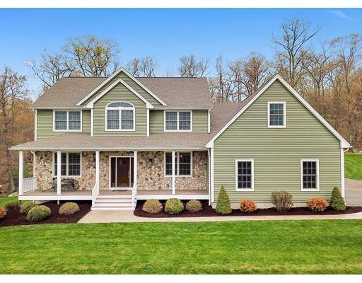 114 Munsing Ridge, Granby, MA 01033