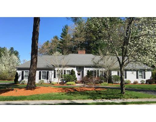 124 Wolf Pond Rd, Kingston, MA 02364