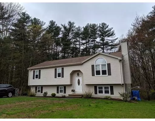 186 Rachel Drive, Taunton, MA 02780