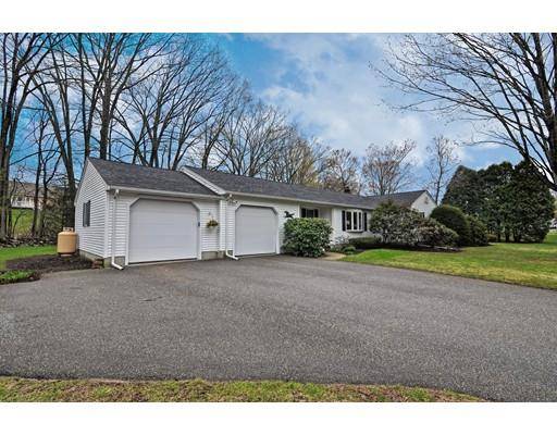 20 Roys Dr, Spencer, MA 01562