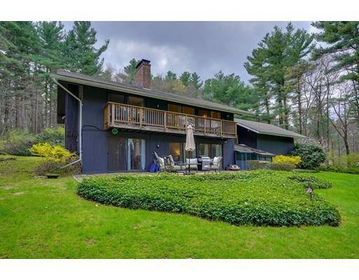 23 Mettacomet Path, Harvard, MA 01451