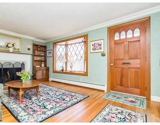 Arlington, MA 02474,44 Chatham Street