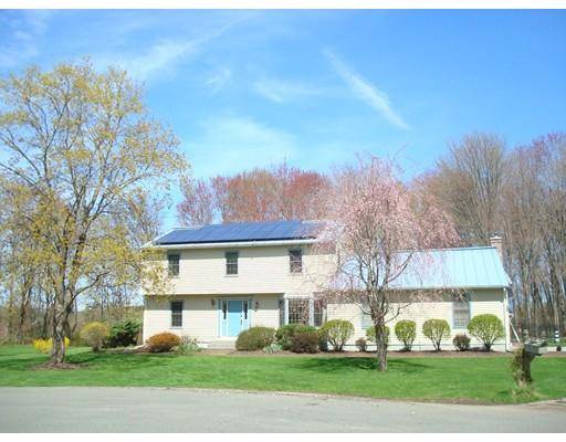 21 Kelleher Drive, Deerfield, MA 01373