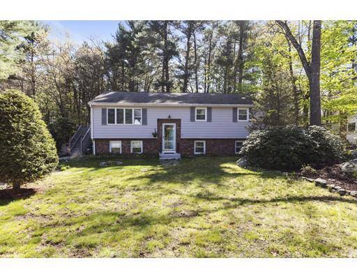 81 Marston St, Tewksbury, MA 01876