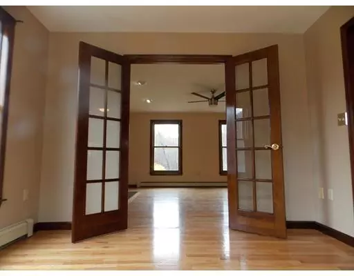 Gardner, MA 01440,906 Clark St