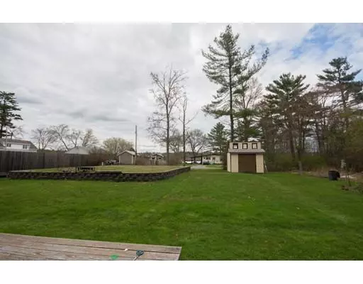 Acushnet, MA 02743,4 Katherine Street