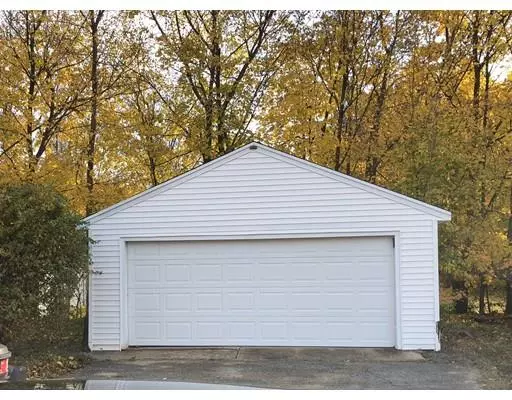 Palmer, MA 01080,14 Off Bourne Street