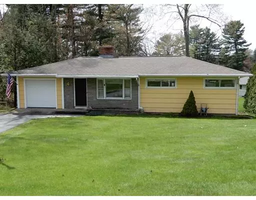 4 Greystone Ave, Granby, MA 01033