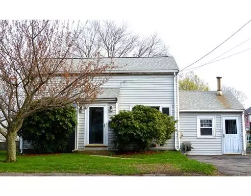 11 Wordsworth St, Randolph, MA 02368