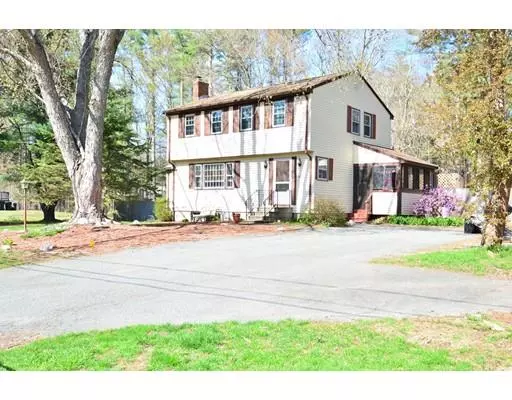 49 Richard Rd, Hanson, MA 02341