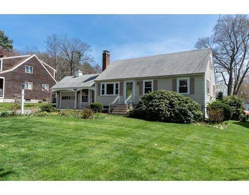 15 Brimbal Hill Drive, Beverly, MA 01915