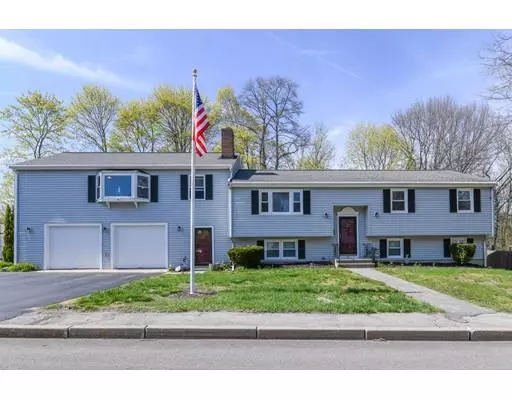 62 Norman St, Rockland, MA 02370