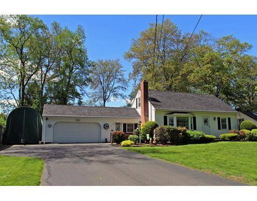 112 Bungalow Avenue, Greenfield, MA 01301