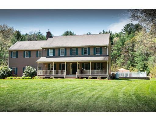 50 Grove St, Douglas, MA 01516