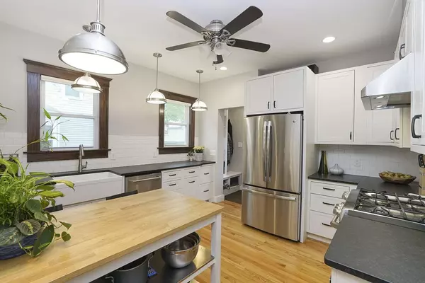 42 Grafton St #1, Arlington, MA 02474