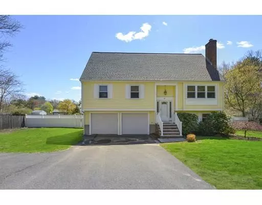 366 Sumner St, Norwood, MA 02062