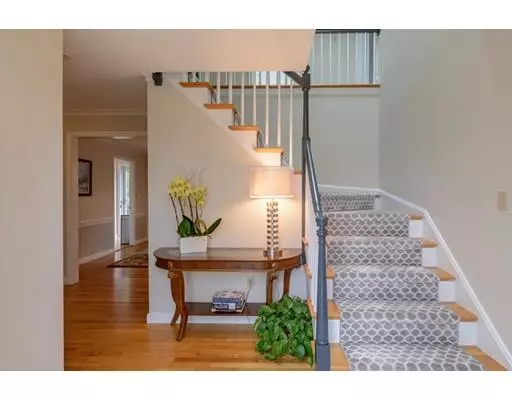 Wellesley, MA 02482,60 Temple Road