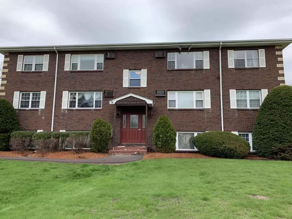 Acton, MA 01720,118 Parker St #22