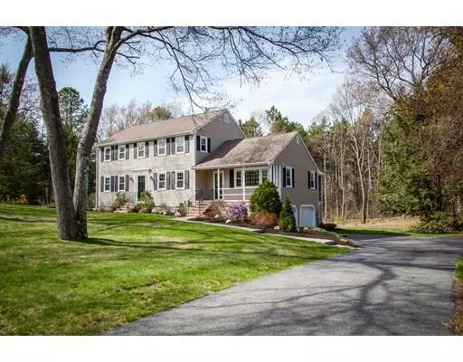 Concord, MA 01742,240 Oak Hill Circle