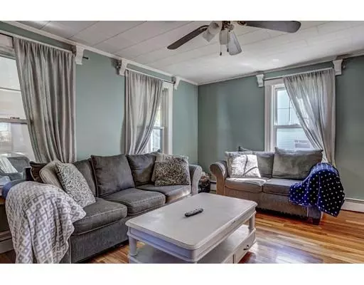 Methuen, MA 01844,21 Maplewood Ave