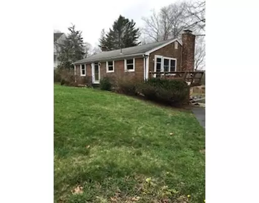 9 Jones River Dr, Kingston, MA 02364