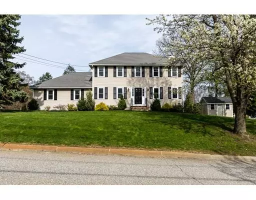 42 Wesley St, North Andover, MA 01845